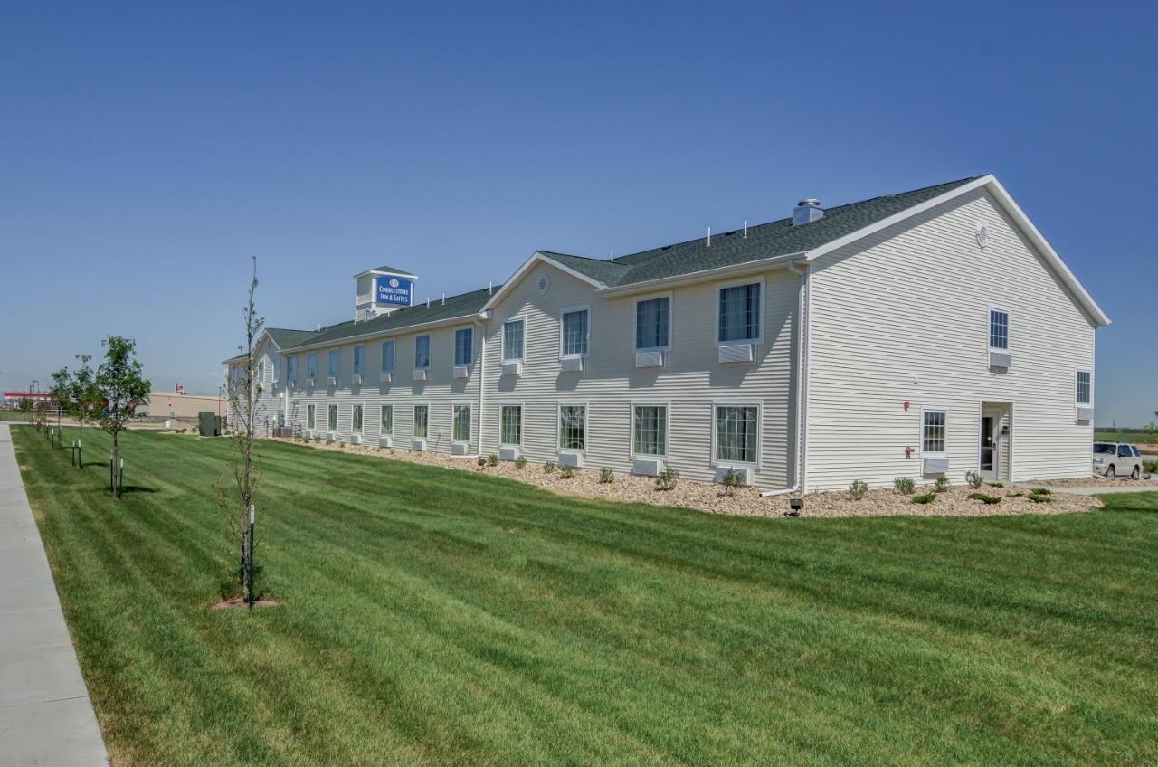 Cobblestone Inn & Suites-Kersey Exterior foto